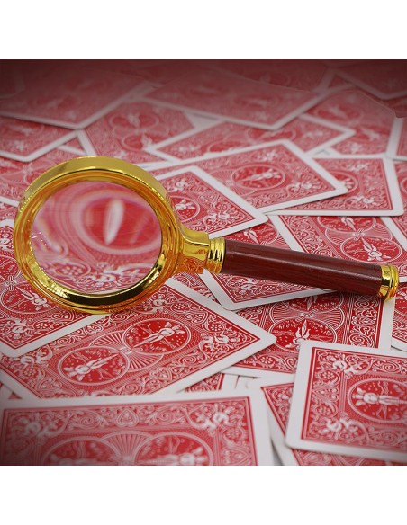 Magnifying Ghost Glass