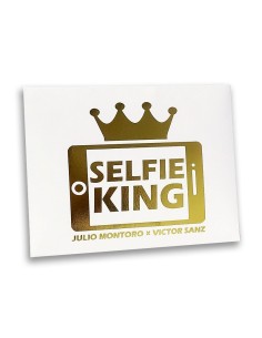 Selfie King by Julio Montoro & Victor Sanz