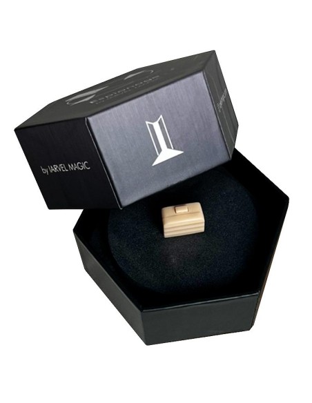 Espionage & Magnetic (Ball & Die) by IARVEL MAGIC